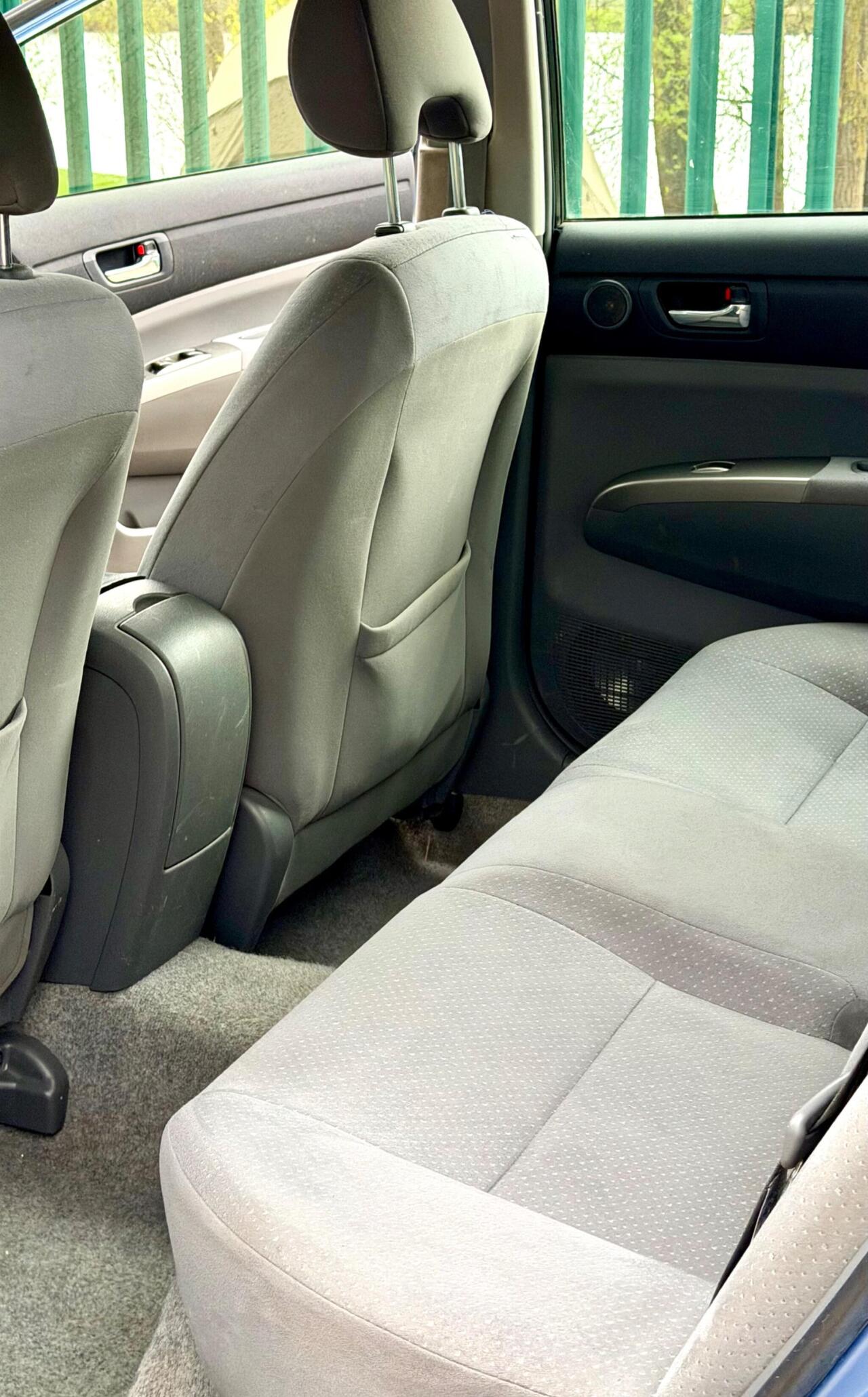 Toyota Prius — photo 7