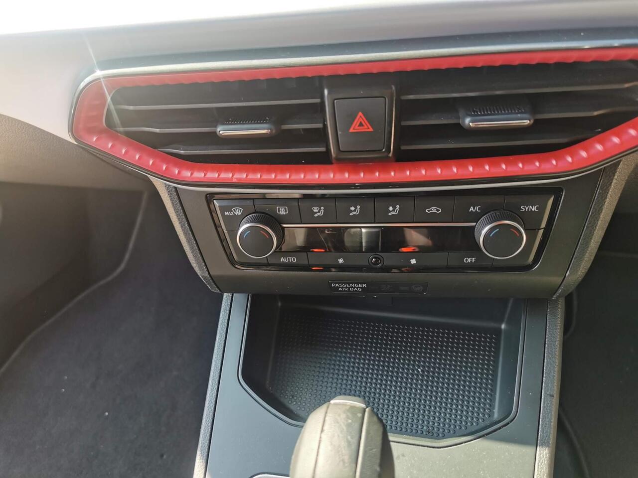 SEAT Ibiza — photo 15