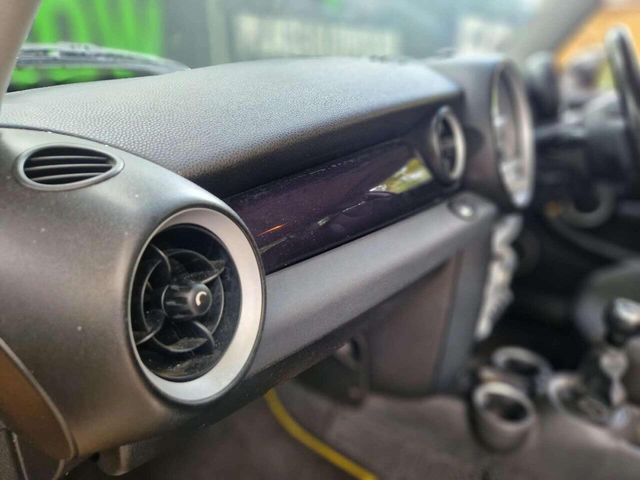 MINI Hatch — photo 30
