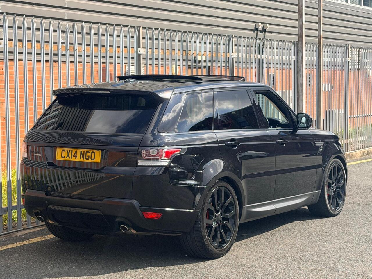 2014 Land Rover Range Rover Sport 3.0 SD V6 HSE Auto 4WD Euro 5 (s/s) 5dr, photo 3