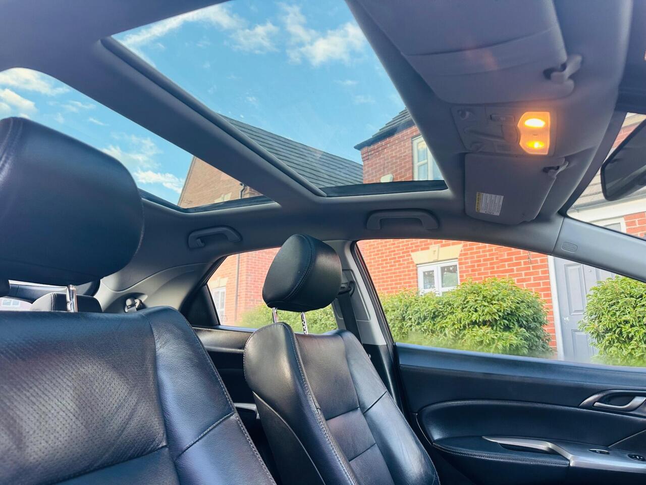 Honda Civic — photo 44