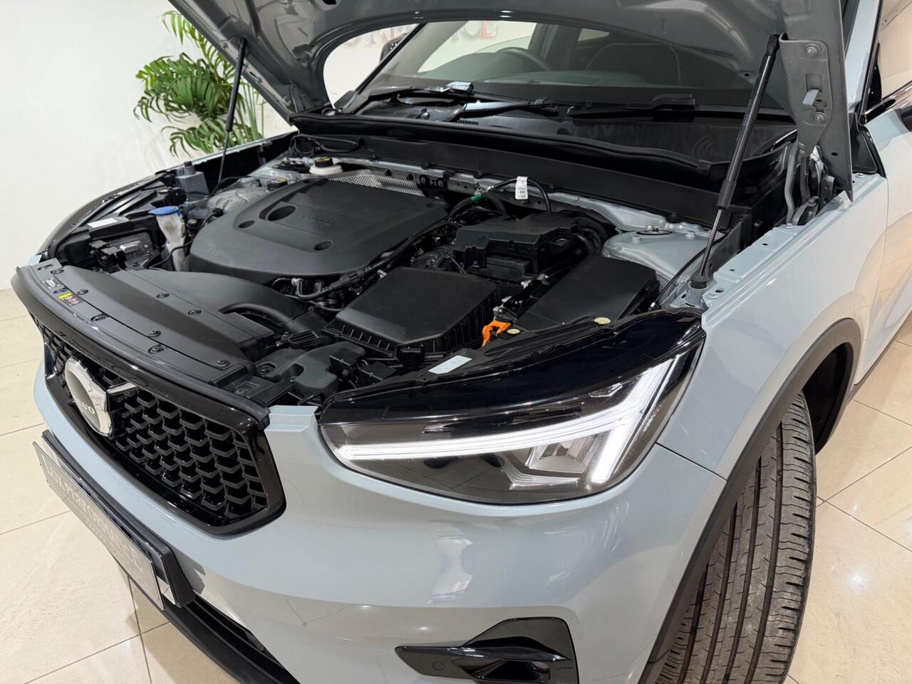 Volvo XC40 — photo 26