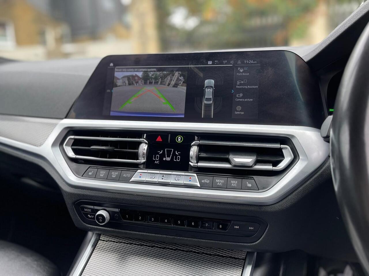BMW 3 Series — photo 36