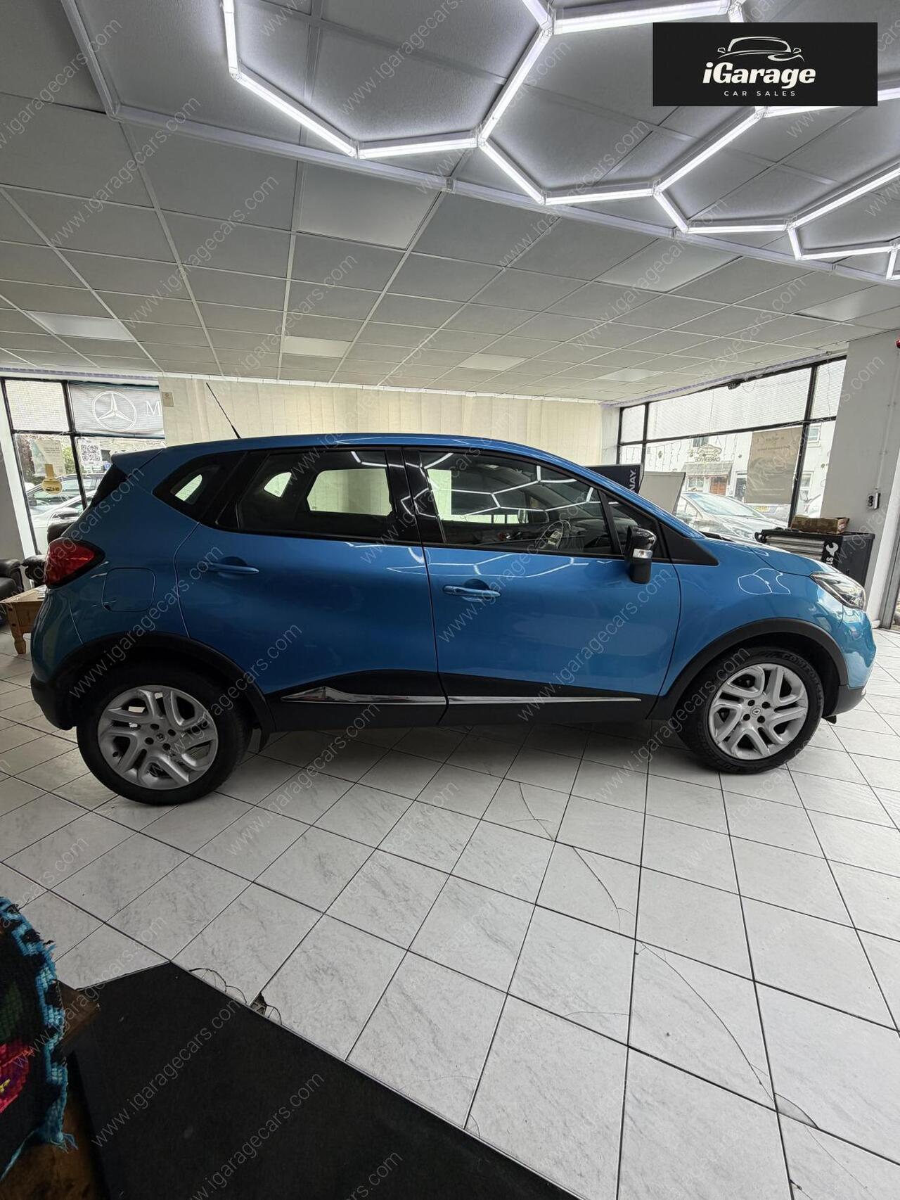Renault Captur — photo 7