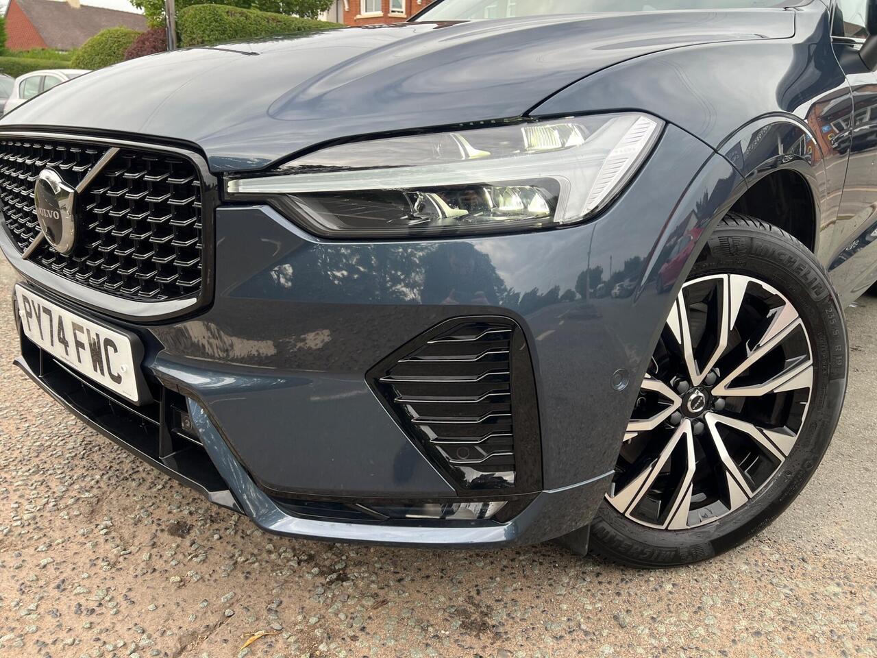Volvo XC60 — photo 52