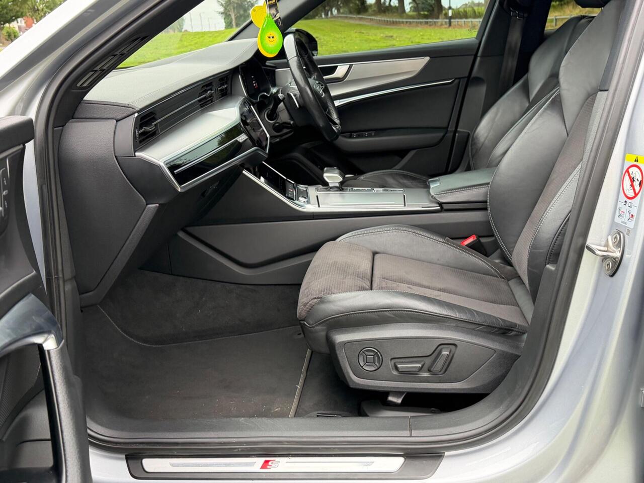 Audi A6 Avant — photo 57