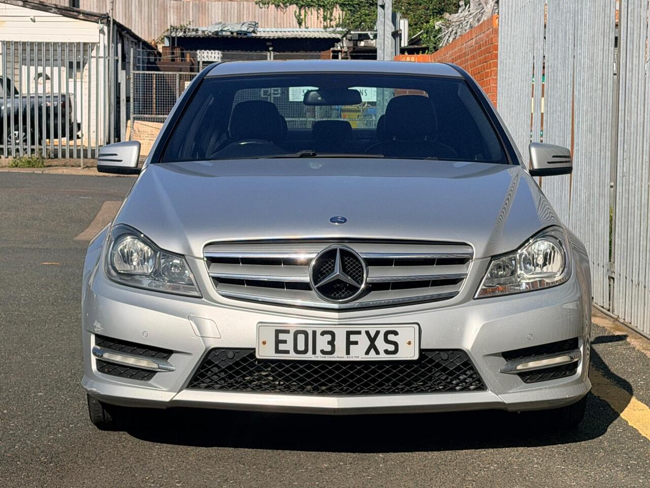 2013 Mercedes-Benz C Class 2.1 C220 CDI BlueEfficiency AMG Sport G-Tronic+ Euro 5 (s/s) 4dr, photo 4
