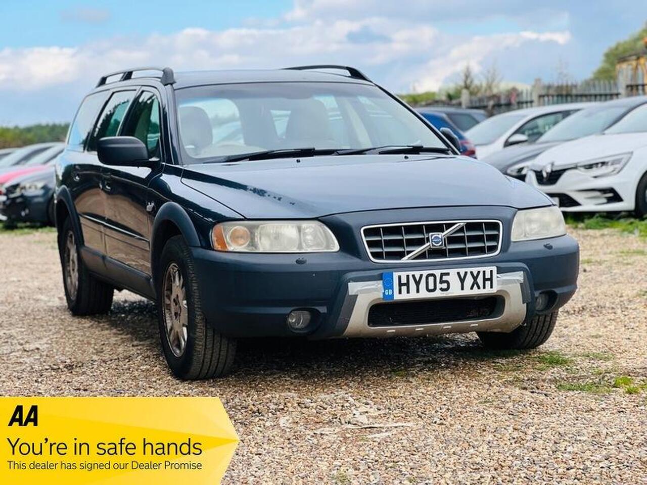 Volvo XC70 — photo 1
