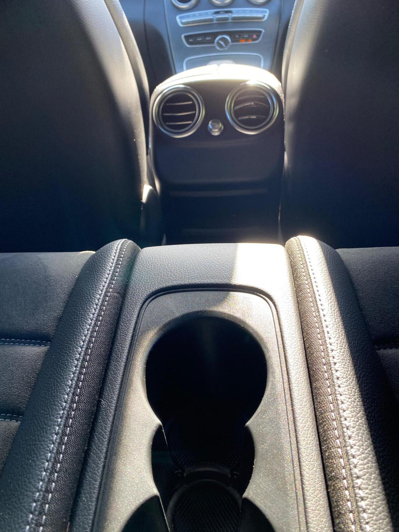Mercedes-Benz C Class — photo 13
