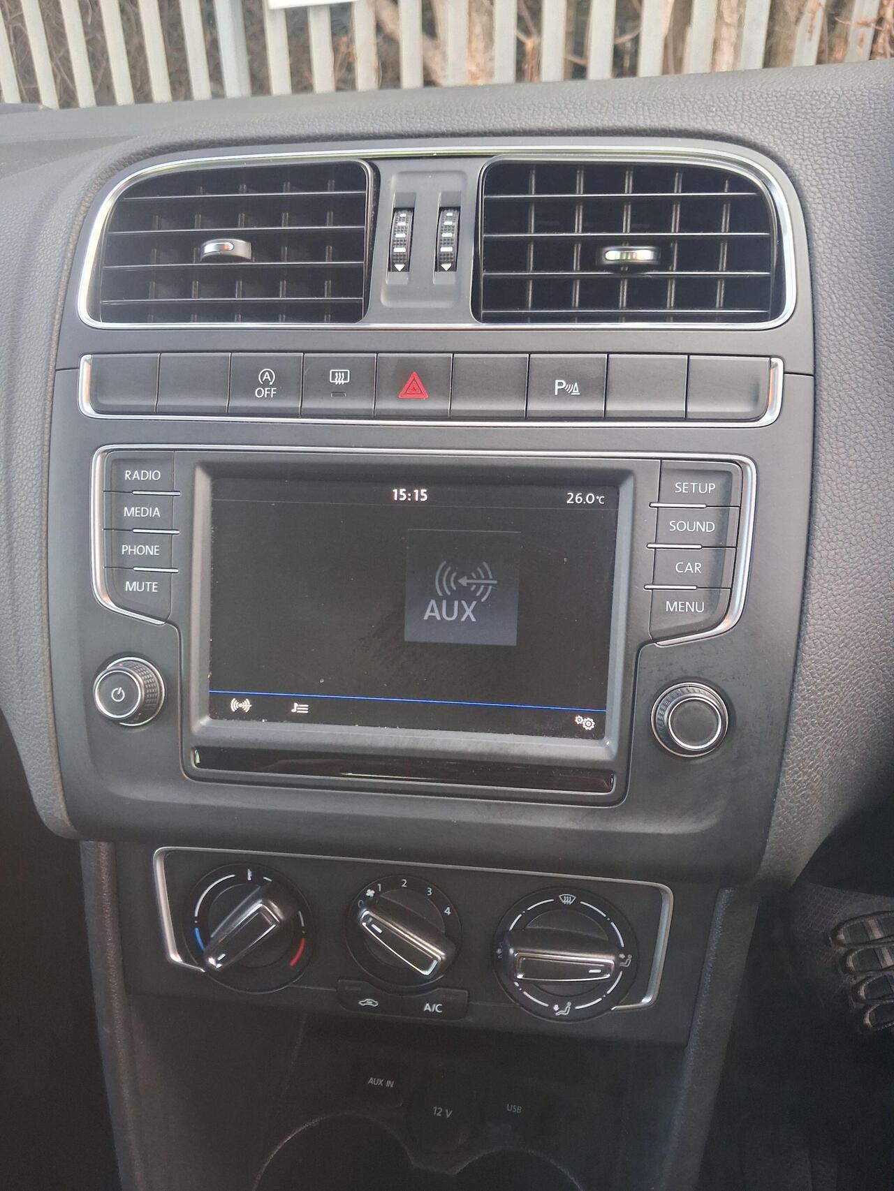 Volkswagen Polo — photo 33