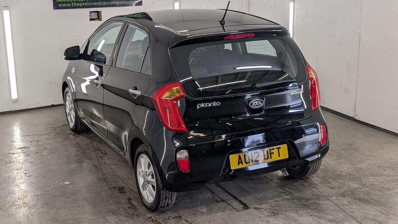 Kia Picanto — photo 17