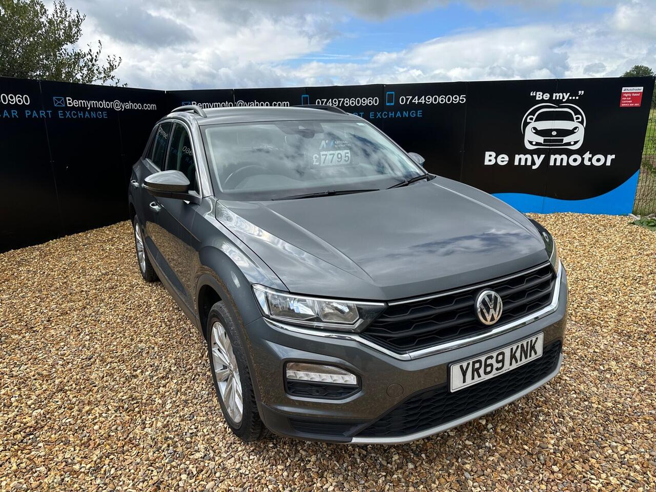 Volkswagen T-Roc — photo 5