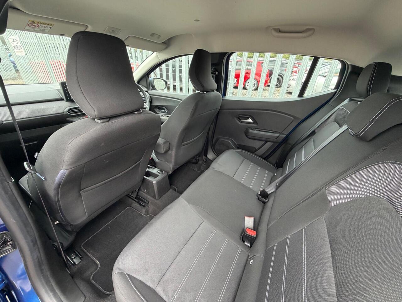 Dacia Sandero — photo 42