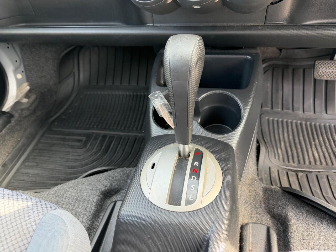 Honda Jazz — photo 18