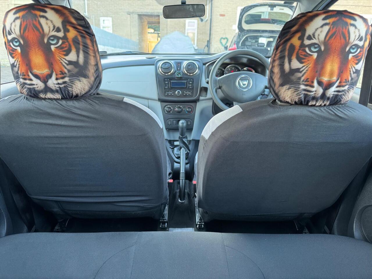 Dacia Sandero — photo 33