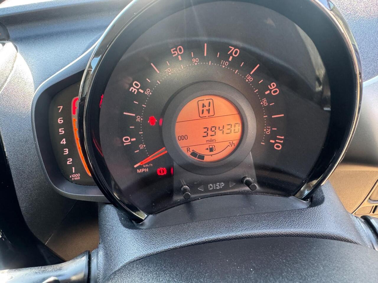 Peugeot 108 — photo 21