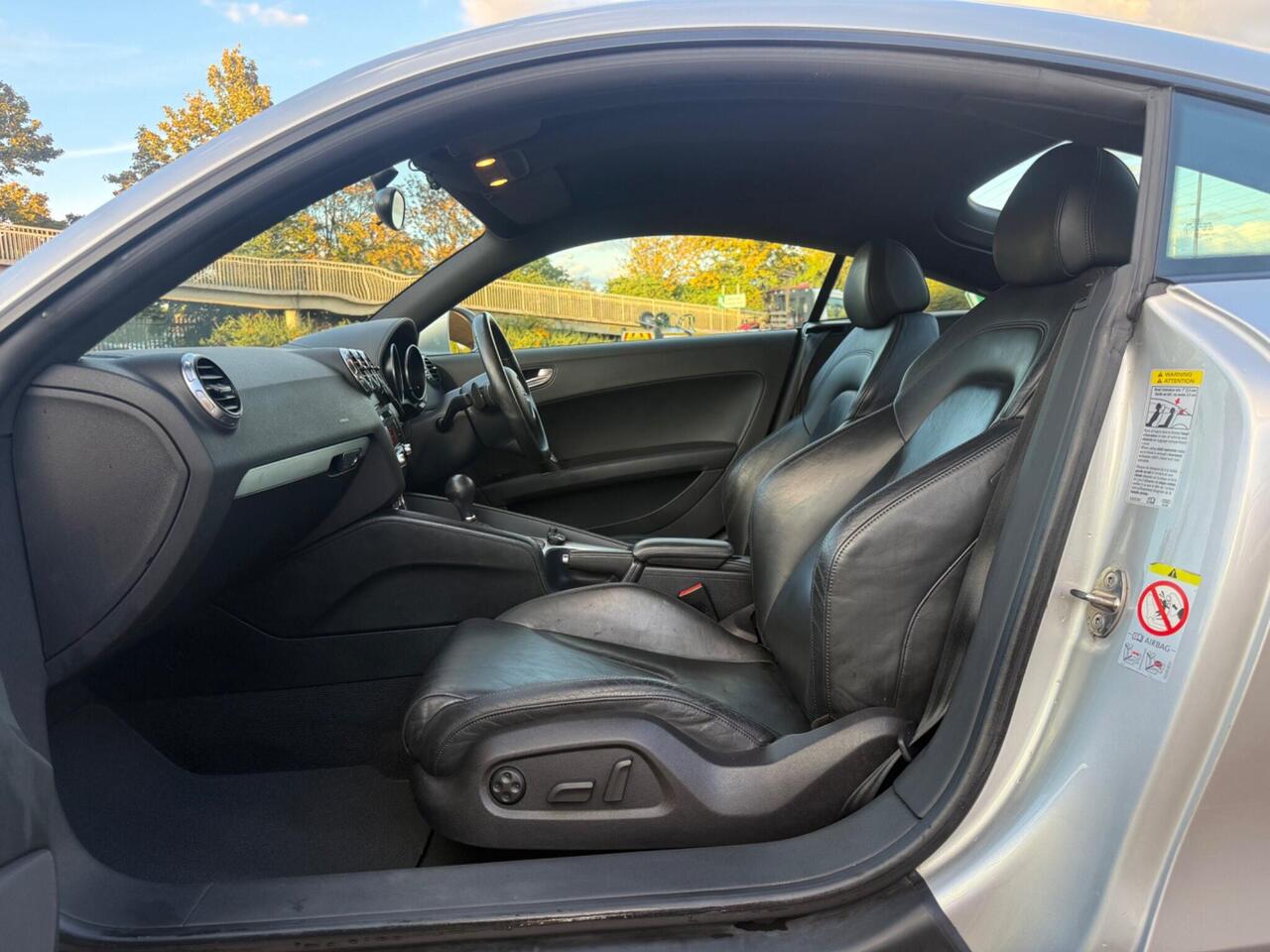 Audi TT — photo 14