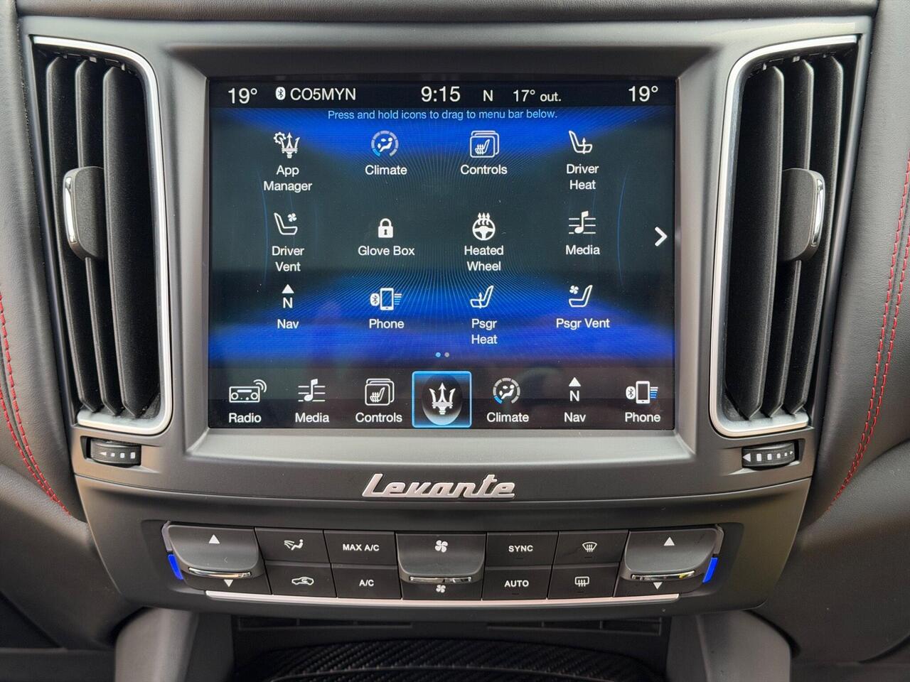 Maserati Levante — photo 33