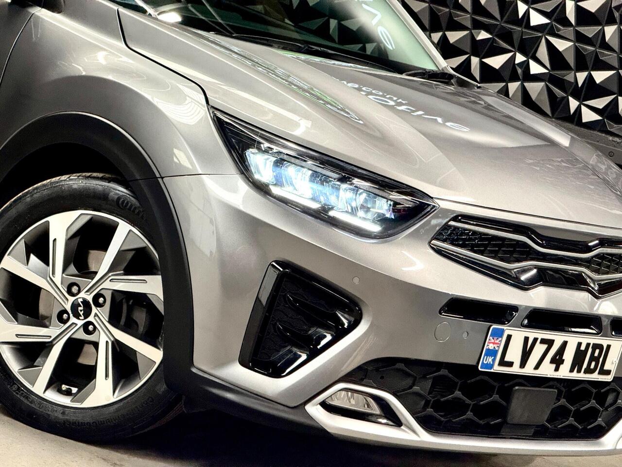Kia Stonic — photo 6