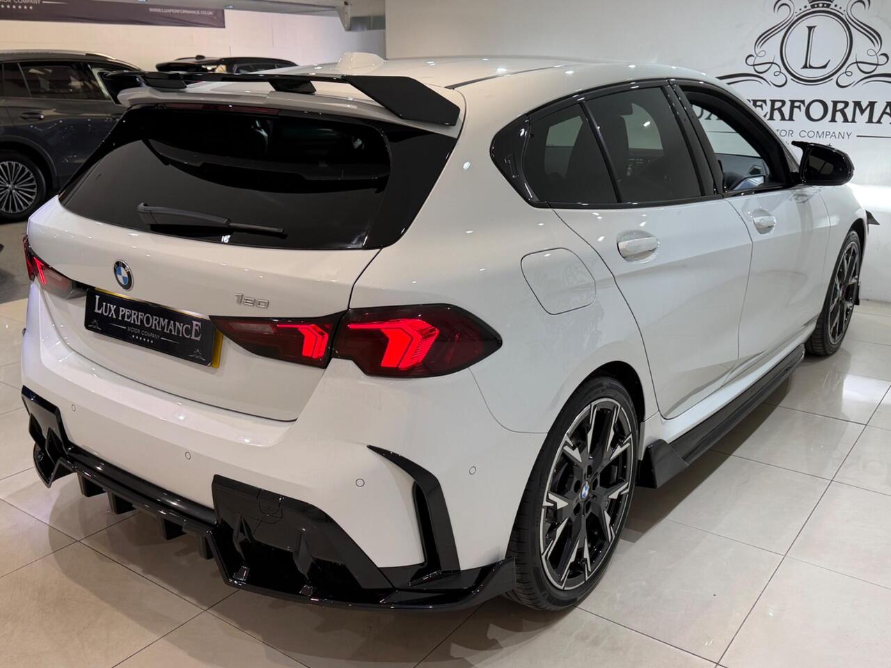 BMW 1 Series — photo 16