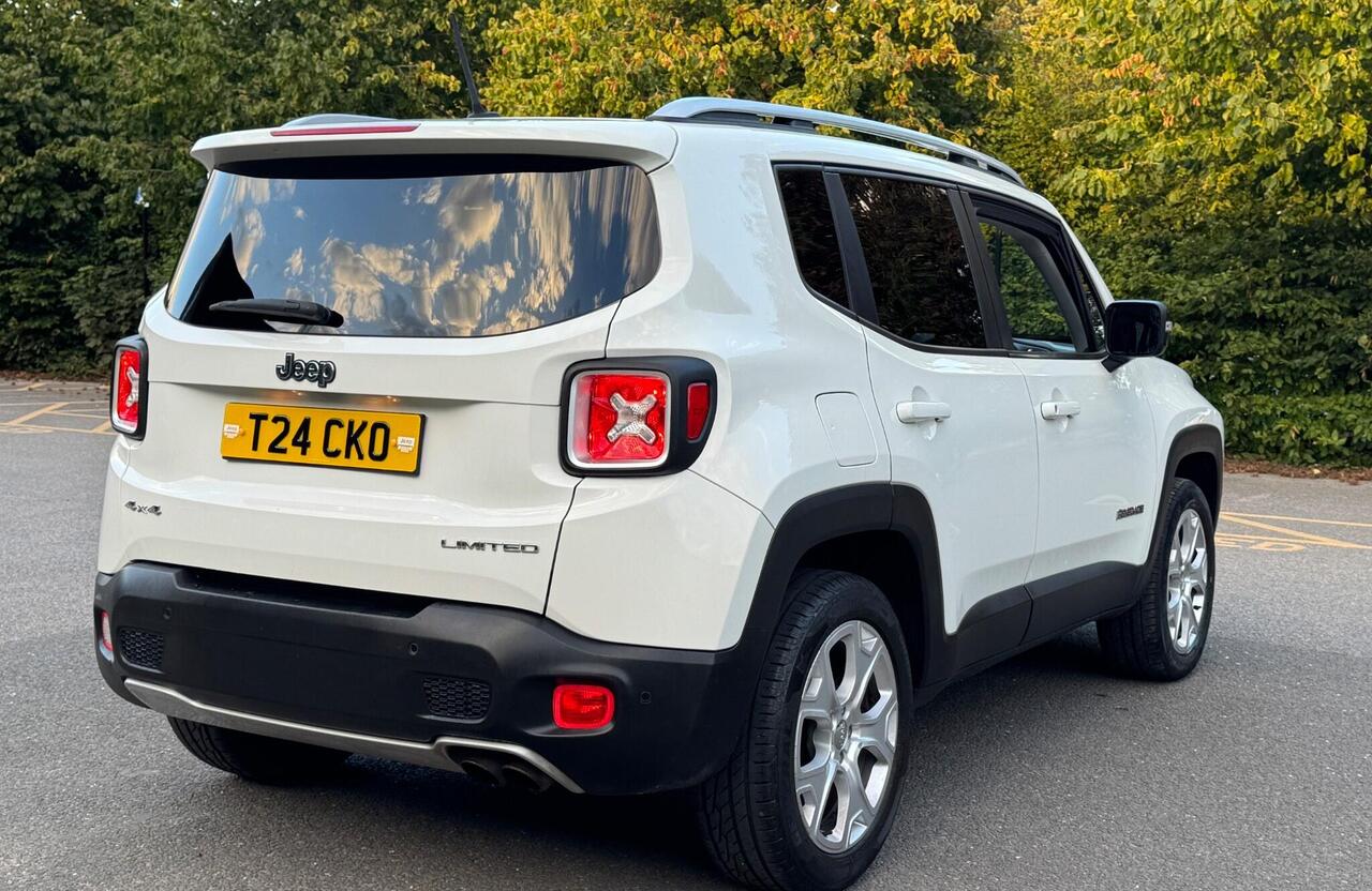 Jeep Renegade — photo 6