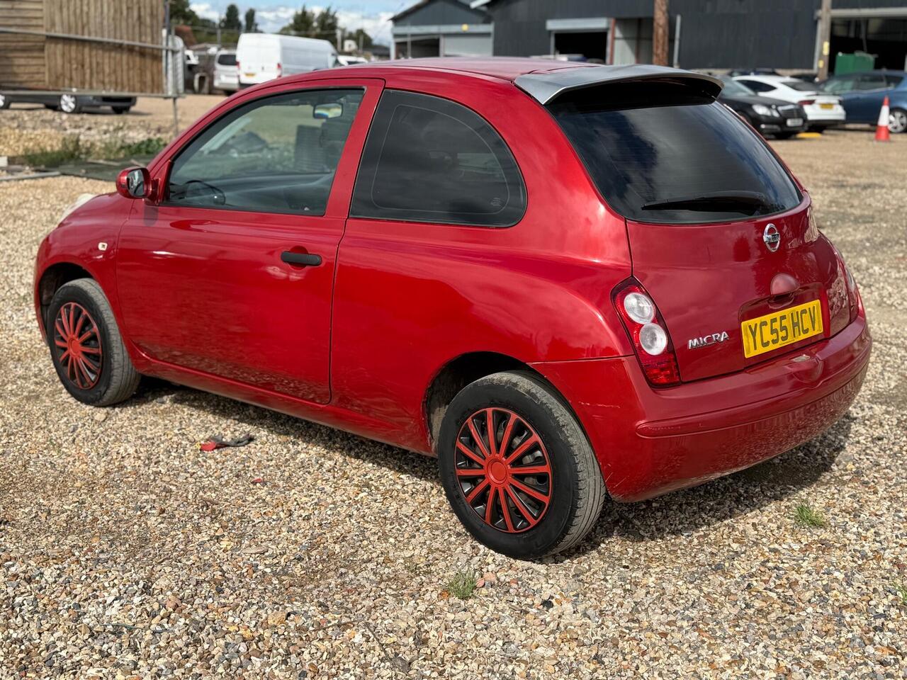 Nissan Micra — photo 15