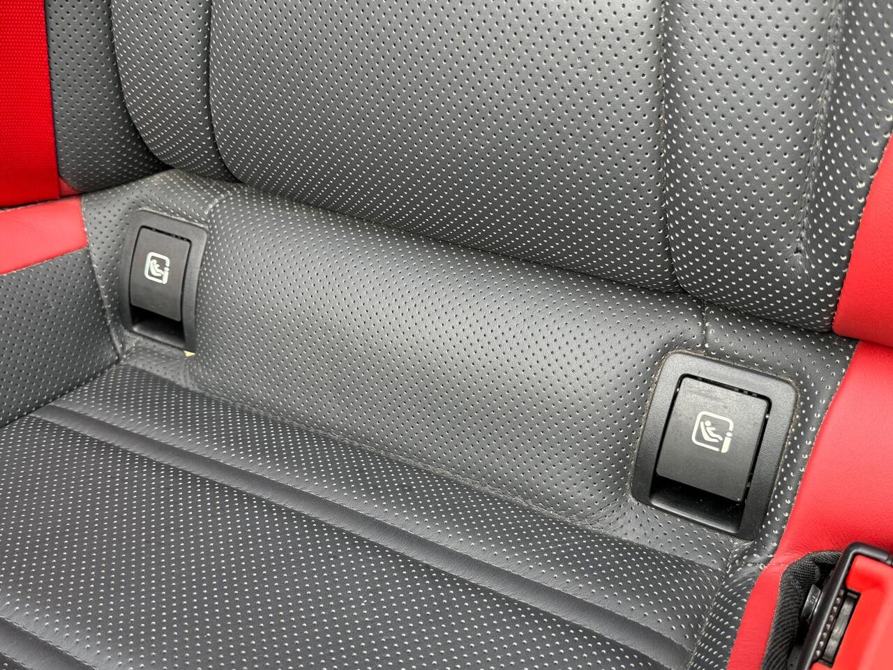 Mercedes-Benz E Class — photo 48