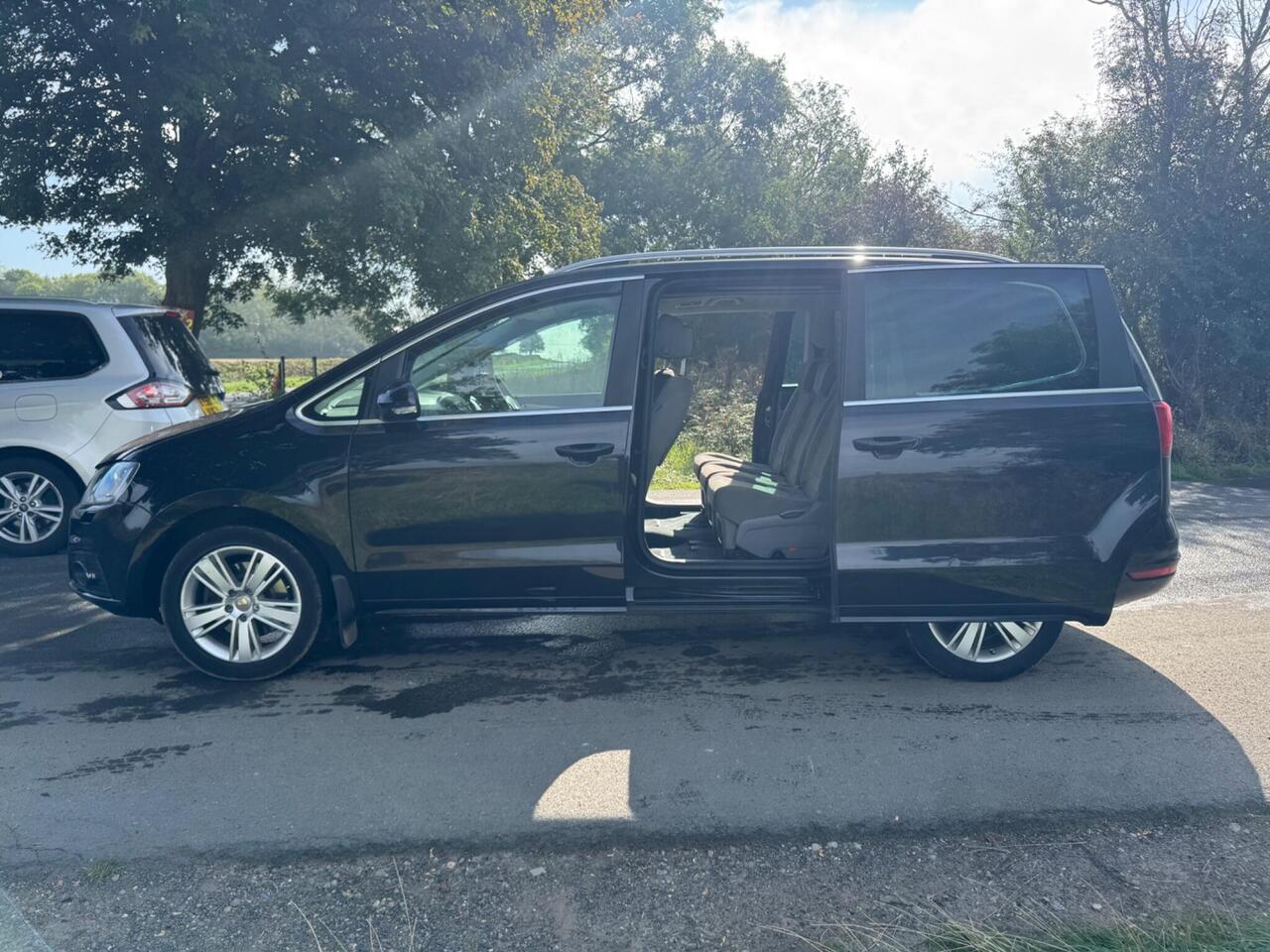 SEAT Alhambra — photo 4