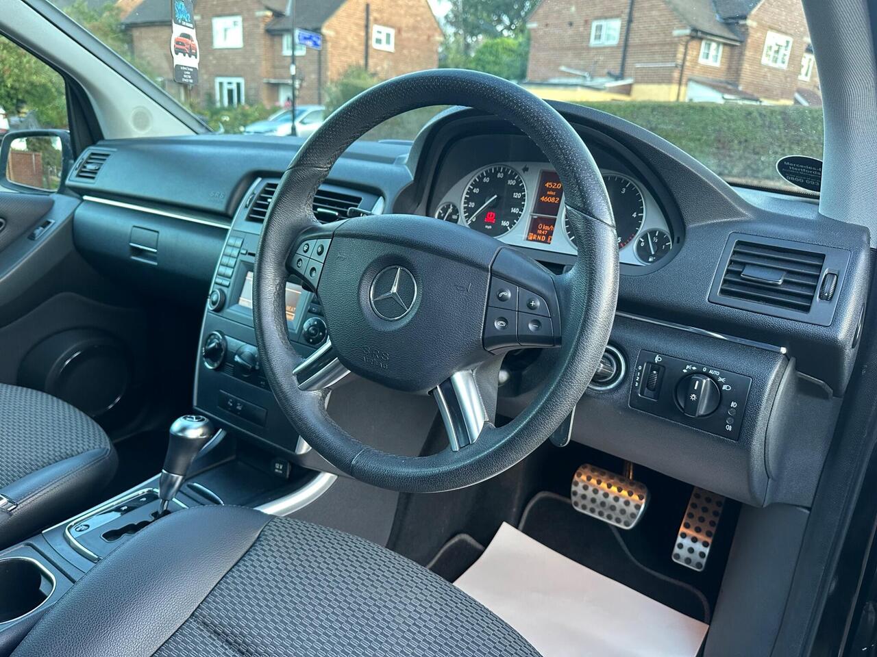 Mercedes-Benz B Class — photo 39