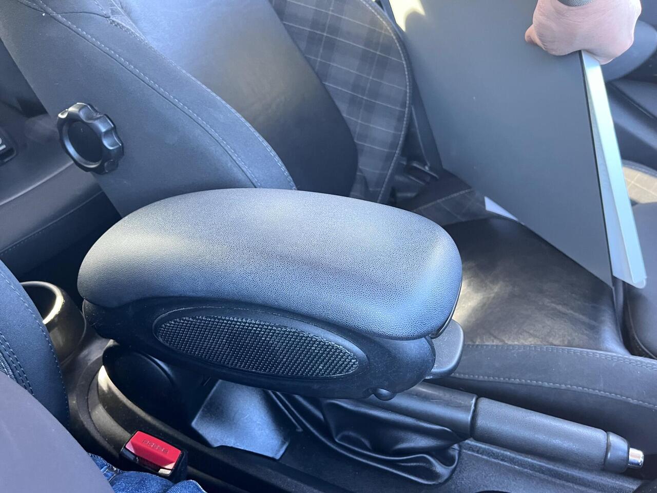 MINI Hatch — photo 44