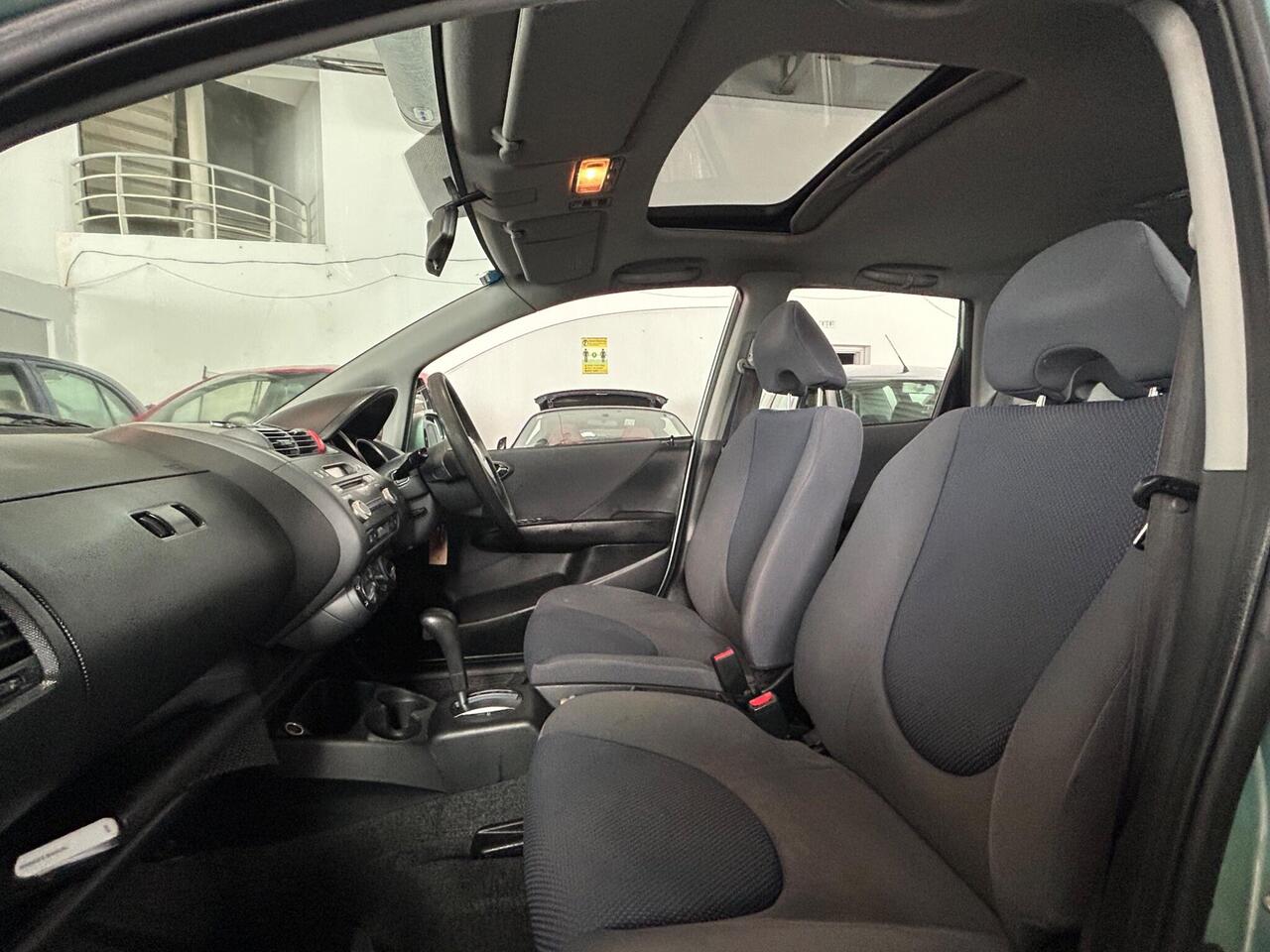 Honda Jazz — photo 12