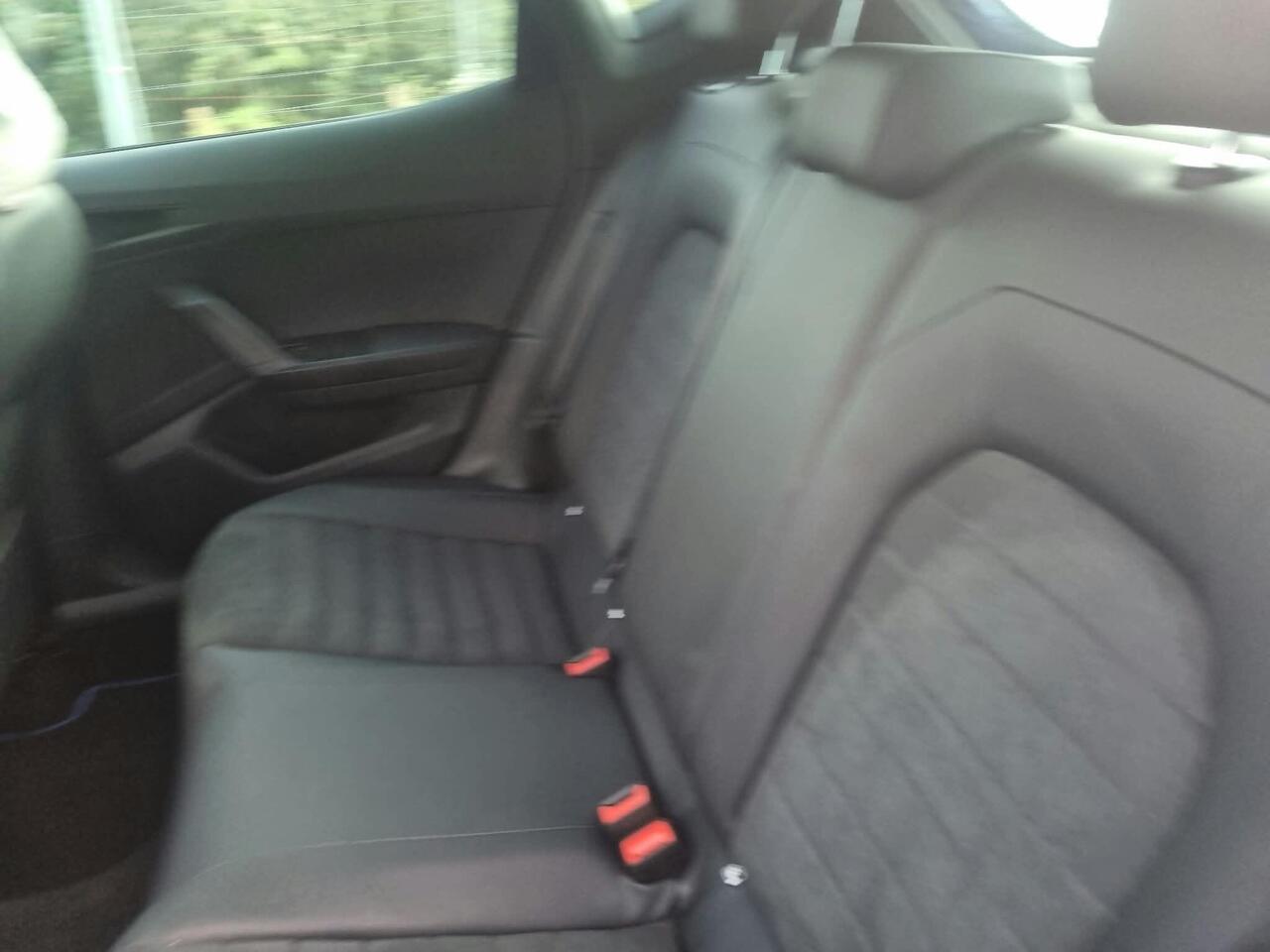 SEAT Ibiza — photo 17