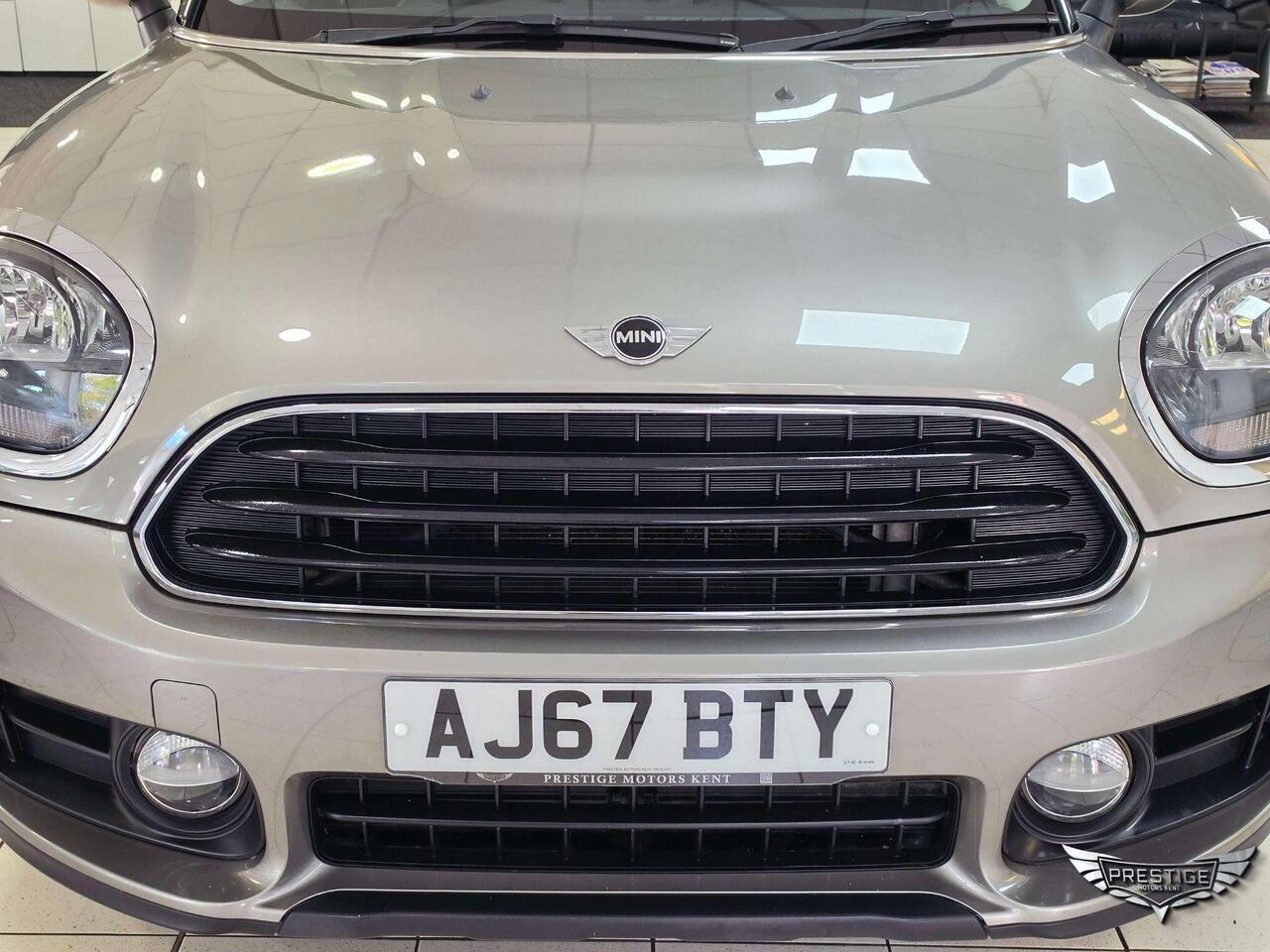 MINI Countryman — photo 18