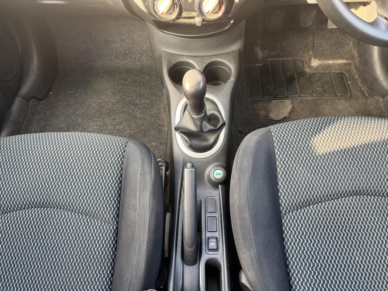 Nissan Note — photo 11