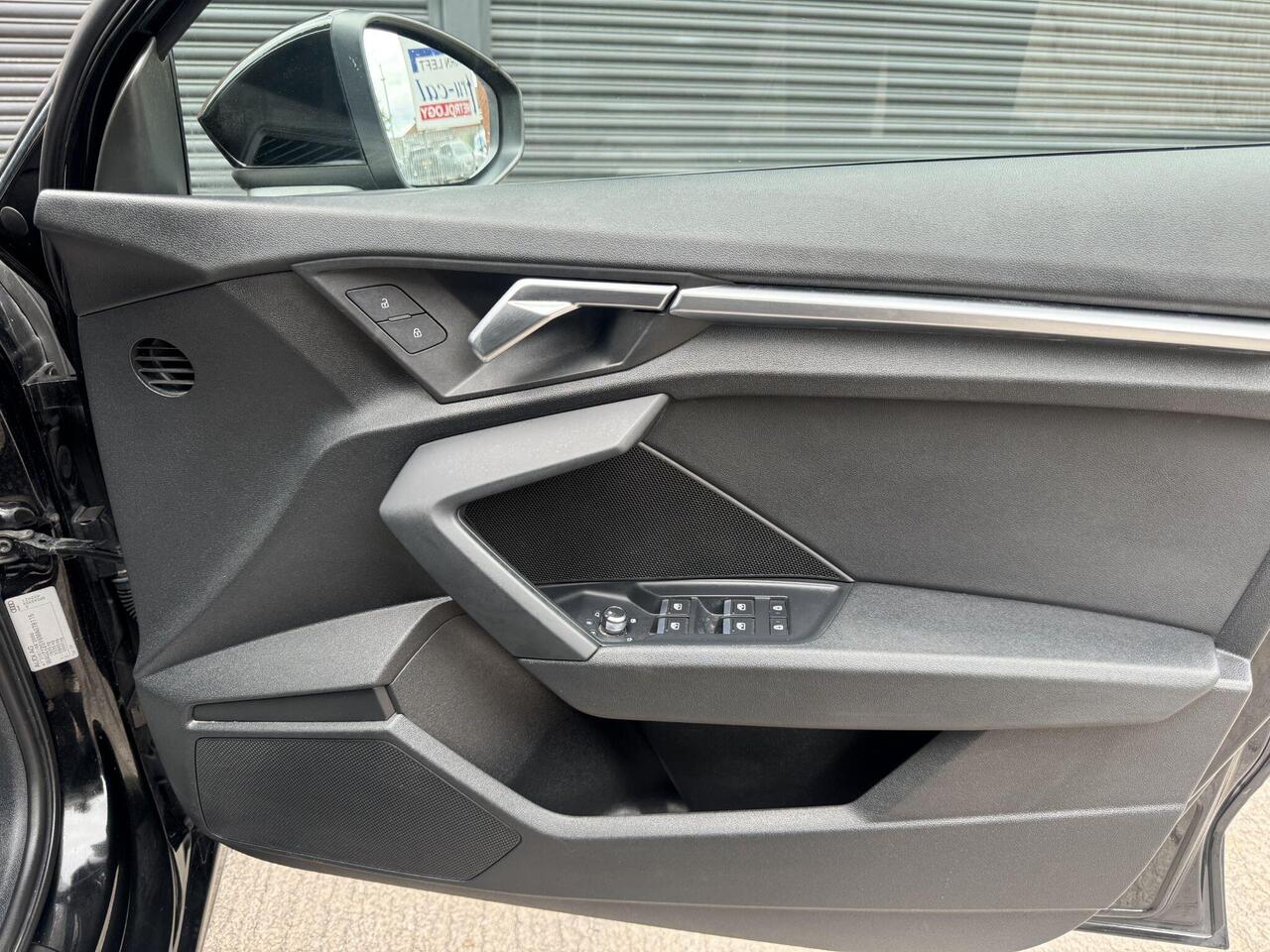 Audi A3 — photo 32
