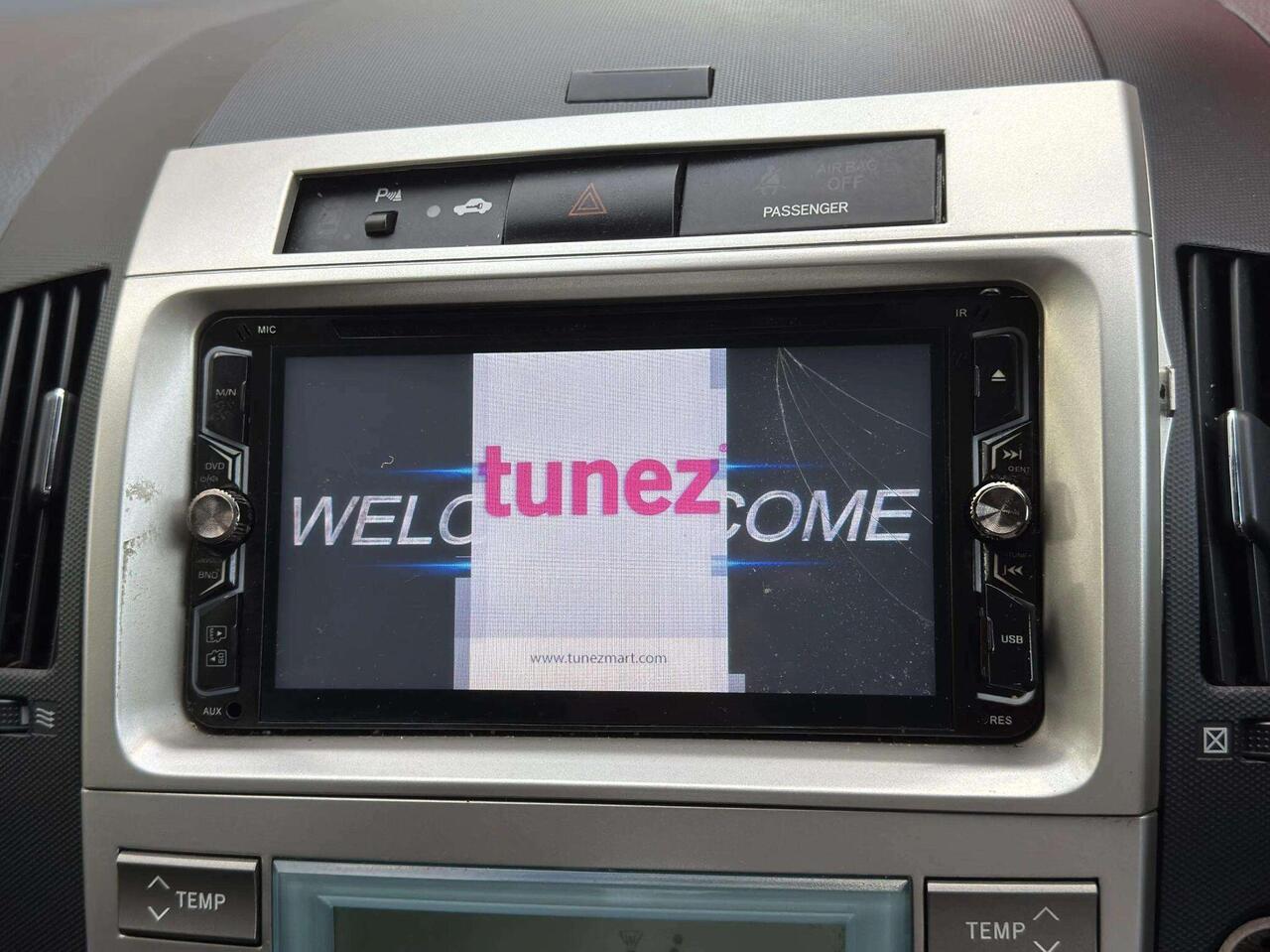 Toyota Corolla Verso — photo 51
