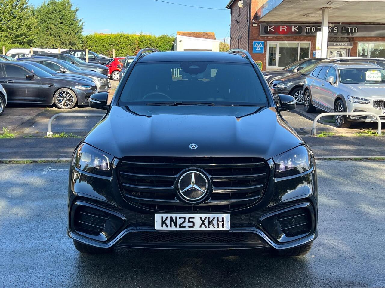 Mercedes-Benz GLS — photo 7
