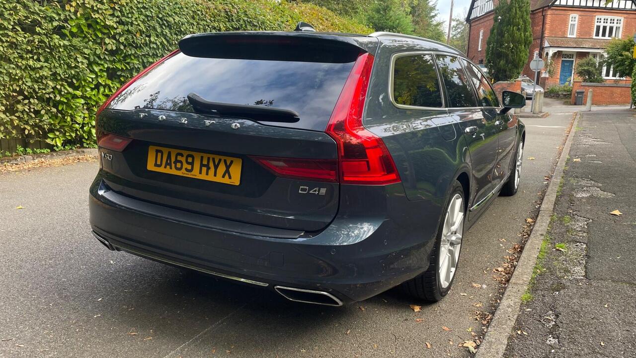Volvo V90 — photo 18
