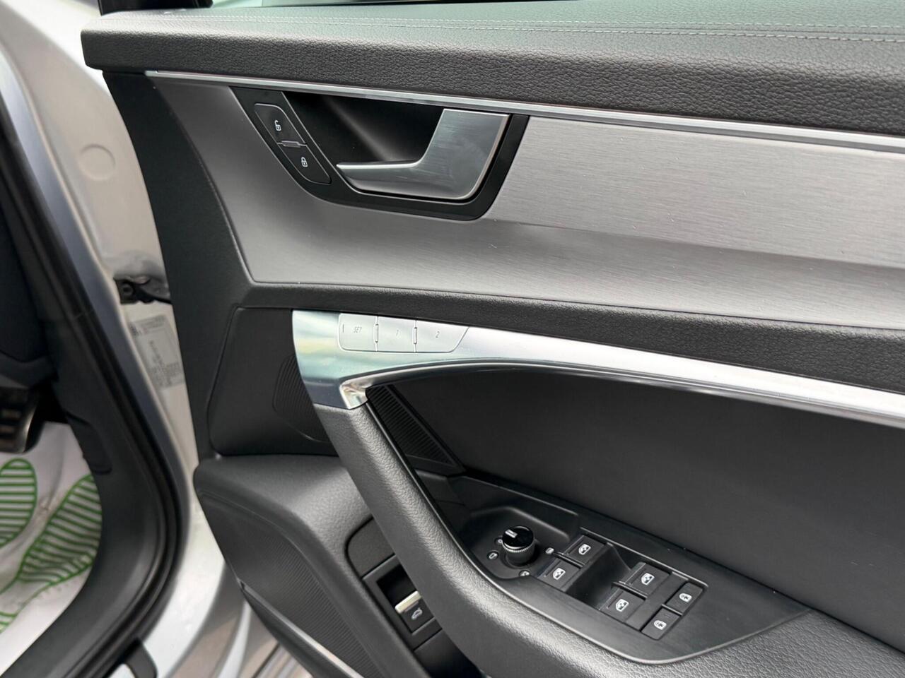Audi A6 Avant — photo 45