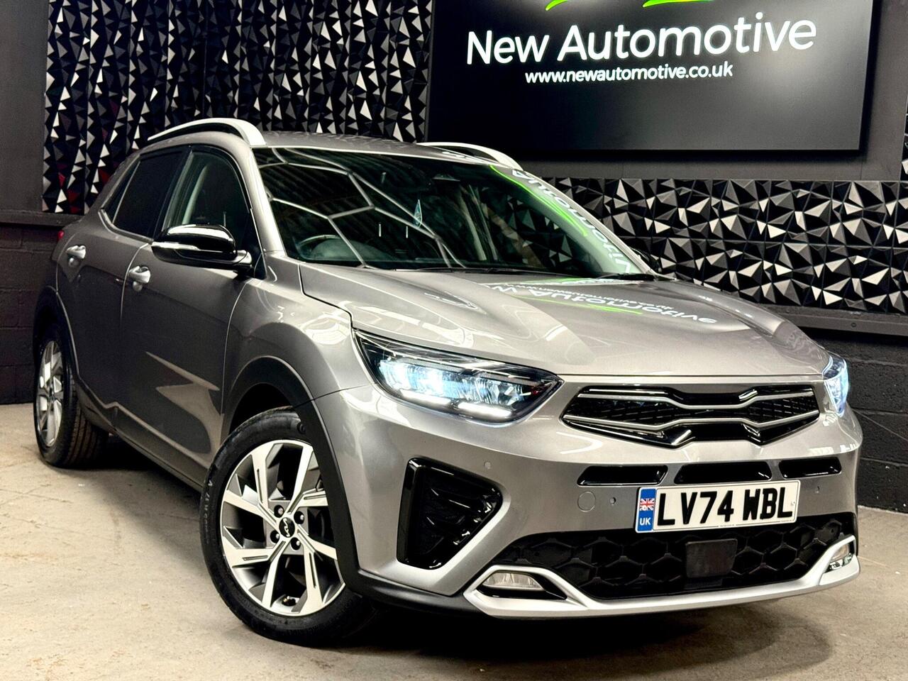 Kia Stonic — photo 41