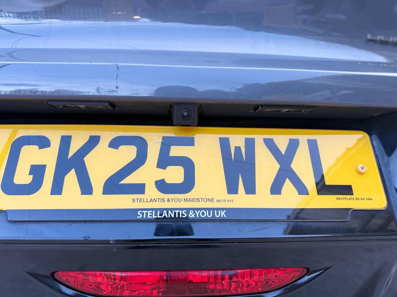 Peugeot 208 — photo 16