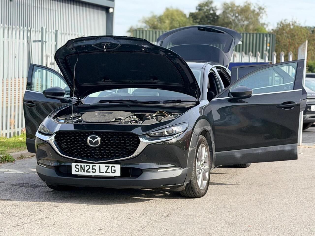 Mazda CX-30 — photo 45