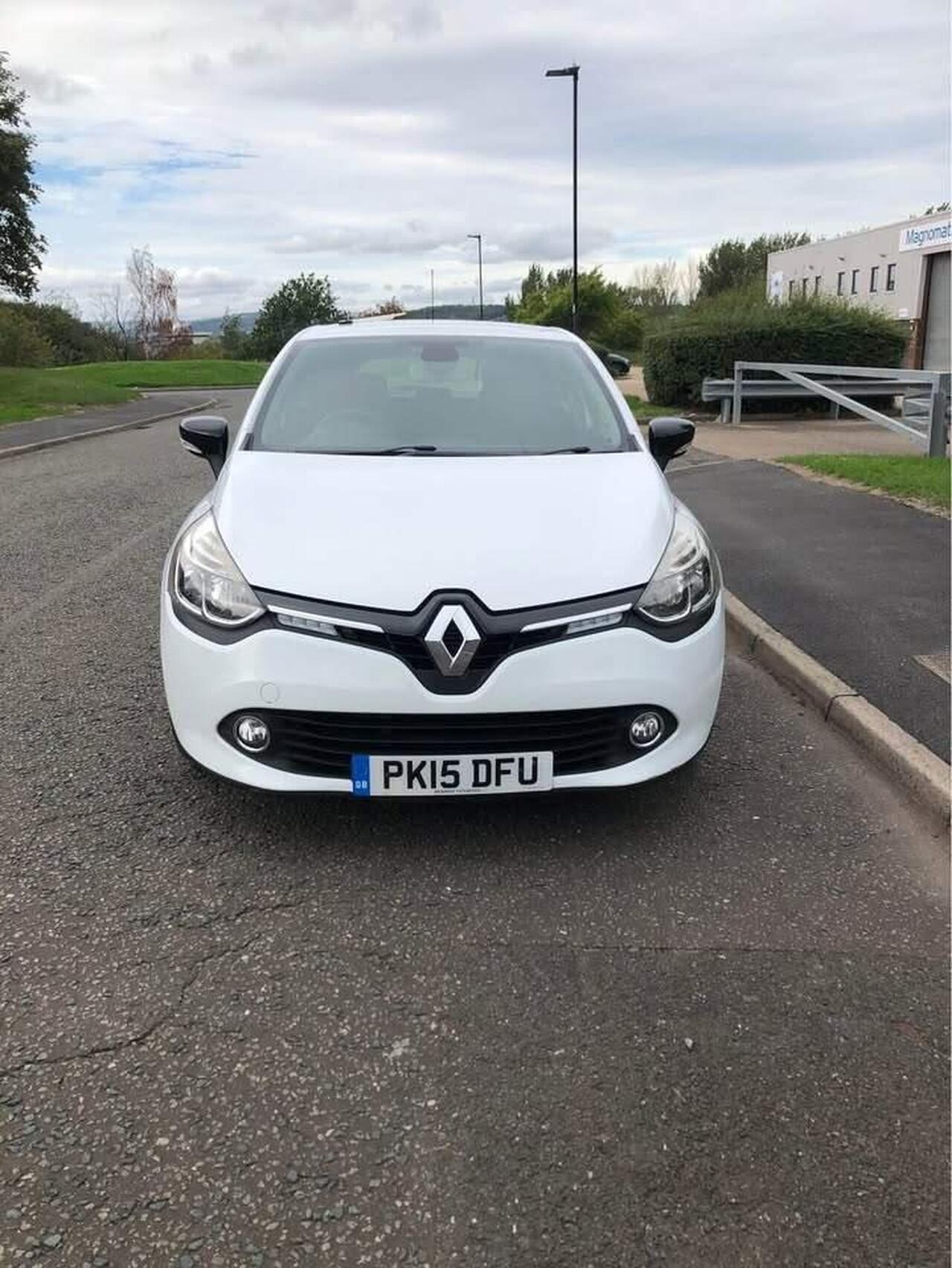 Renault Clio — photo 4