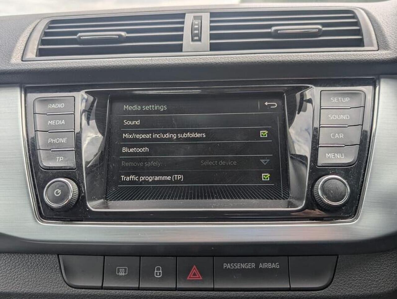Skoda Fabia — photo 19