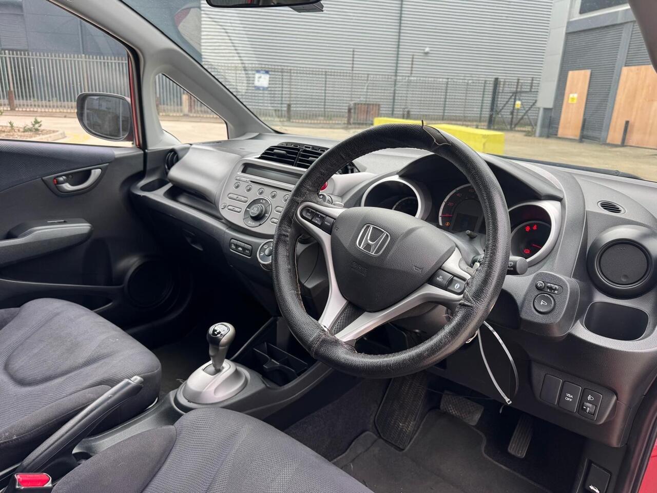 Honda Jazz — photo 5