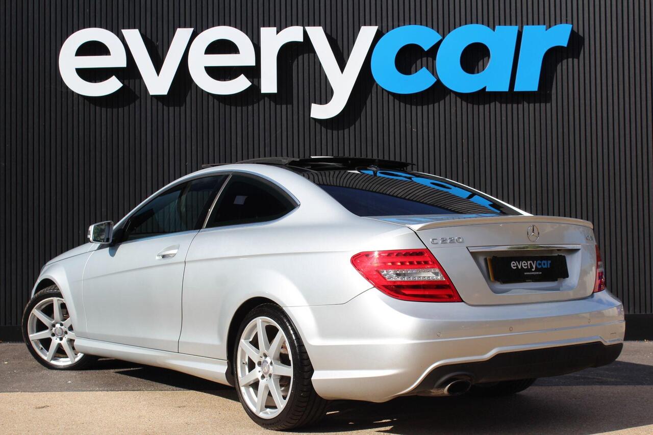 Mercedes-Benz C Class — photo 13