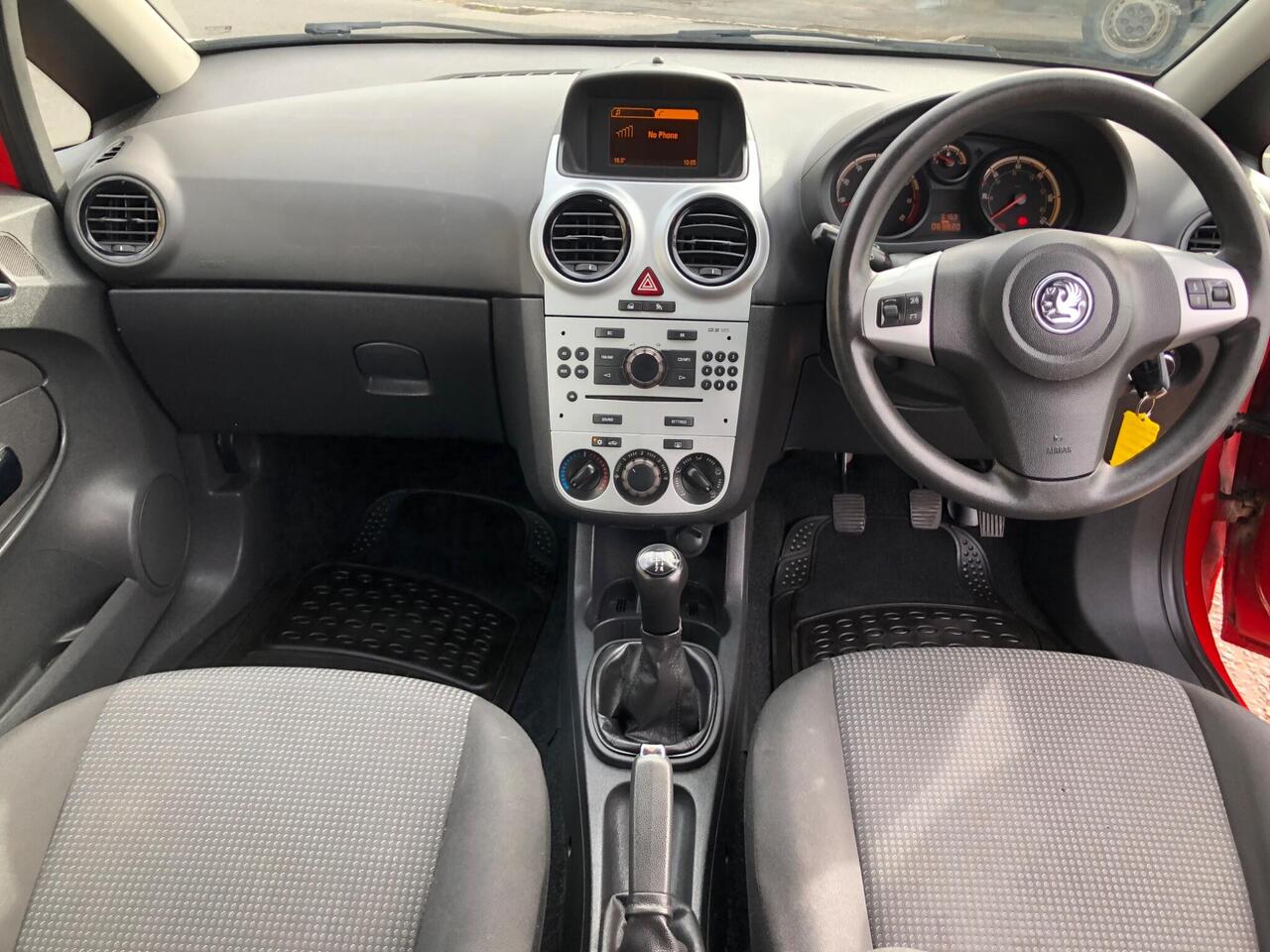 Vauxhall Corsa — photo 25
