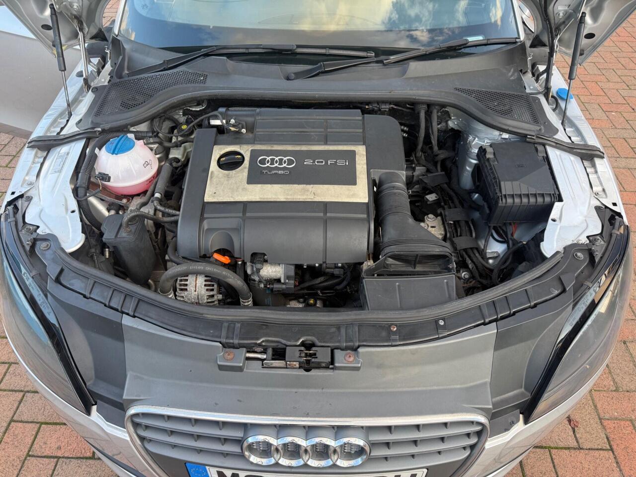 Audi TT — photo 37