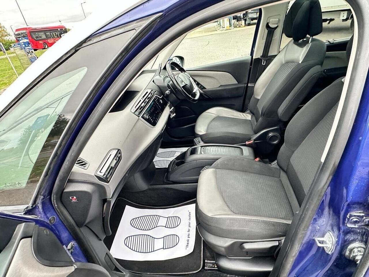 Citroen Grand C4 SpaceTourer — photo 43
