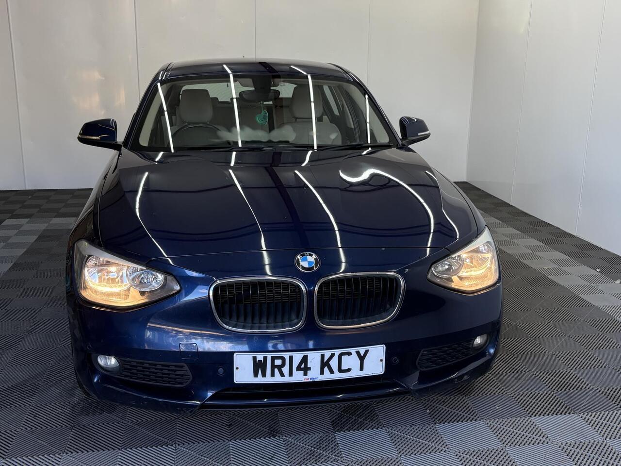 BMW 1 Series — photo 12